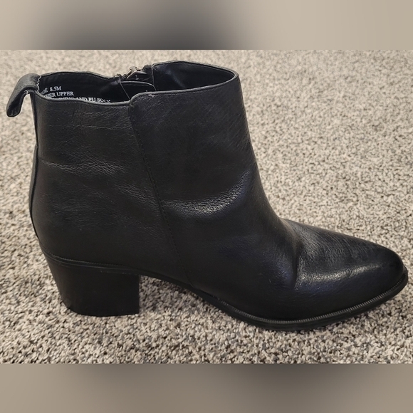 Steve Madden Peele Ankle Boots Womens Size 8.5 Black Leather Casual Zip - Picture 10 of 12